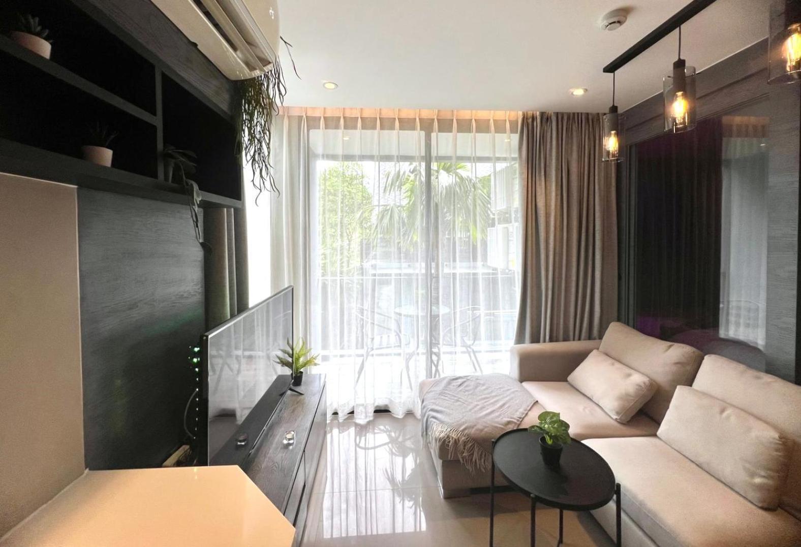 Deluxe Citygate By Lofty Pantai Kamala
